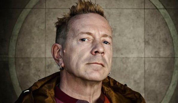 Johnny Rotten dei Sex Pistols: "La religione è idiota, Mick Jagger ridicolo"