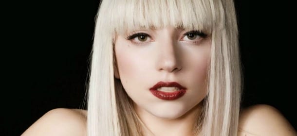 Lady Gaga, violentata a 19 anni.