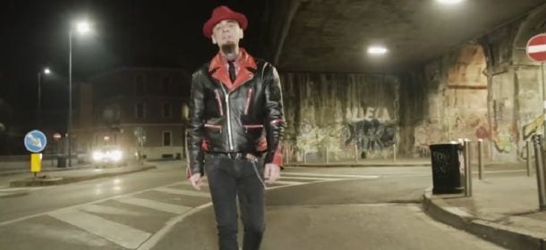 J-Ax lancia l'Intro del nuovo album: "Racconto il brutto della mia vita e il bello di Milano"