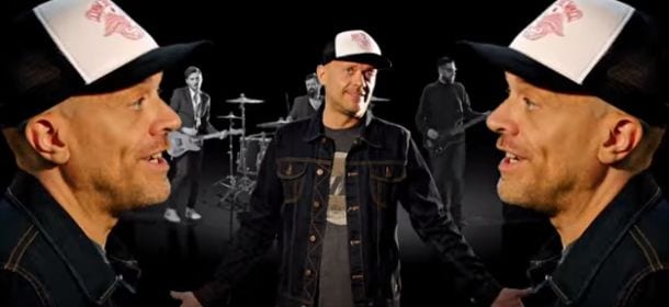 Max Pezzali, Sopravviverai: "La fine di un amore? Si supera sempre" [VIDEO UFFICIALE]