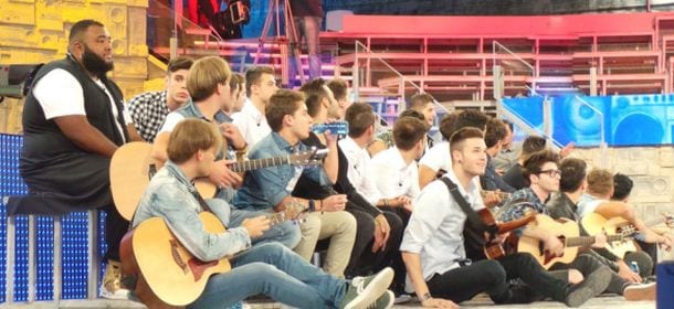 Amici 15, partiti i casting: i cantanti convincono, ma la nostalgia per gli ex allievi è tanta