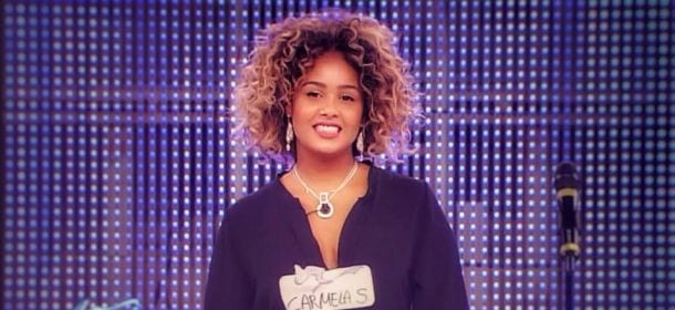 Amici 15: Carmela conquista il pubblico con voce, spontaneità e un "vaffa..." a Rudy Zerbi [VIDEO]