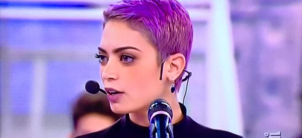 Amici 15: Elodie Di Patrizi erede di Alessandra Amoroso? [VIDEO]