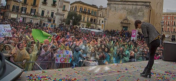 Alessandra Amoroso, Vivere a colori: dedica ai fan dopo il concerto di Lecce e le prossime date