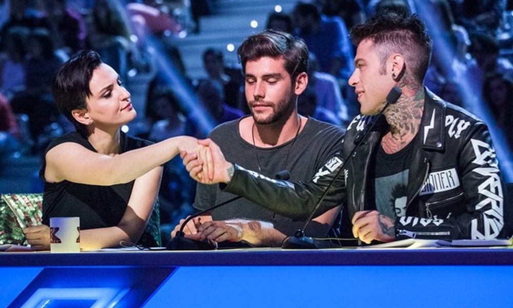 X-Factor 10, prime tensioni tra Arisa e Fedez? Il mistero dei messaggi