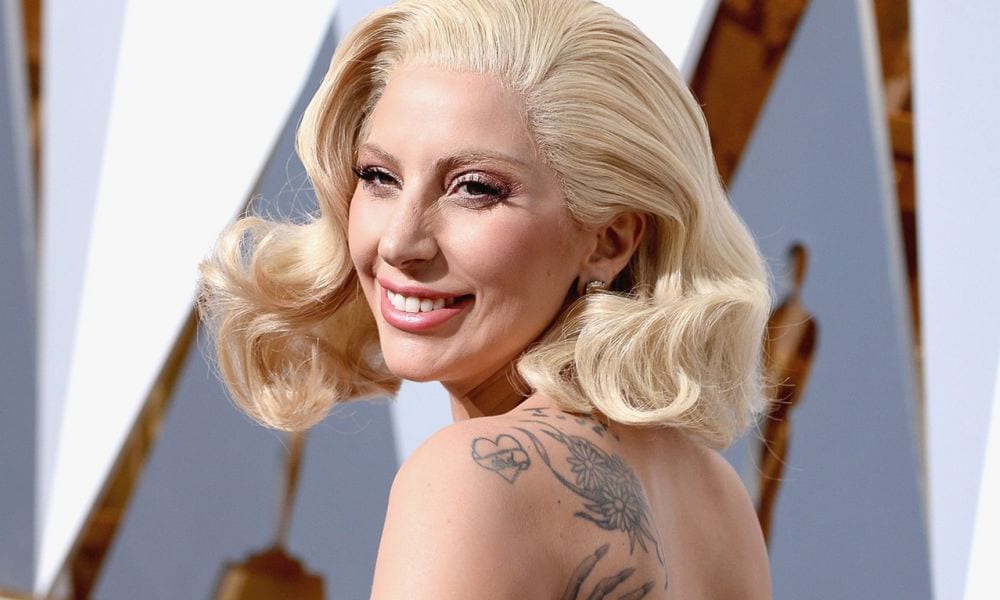 Lady Gaga spiazza tutti con il nuovo singolo Perfect Illusion