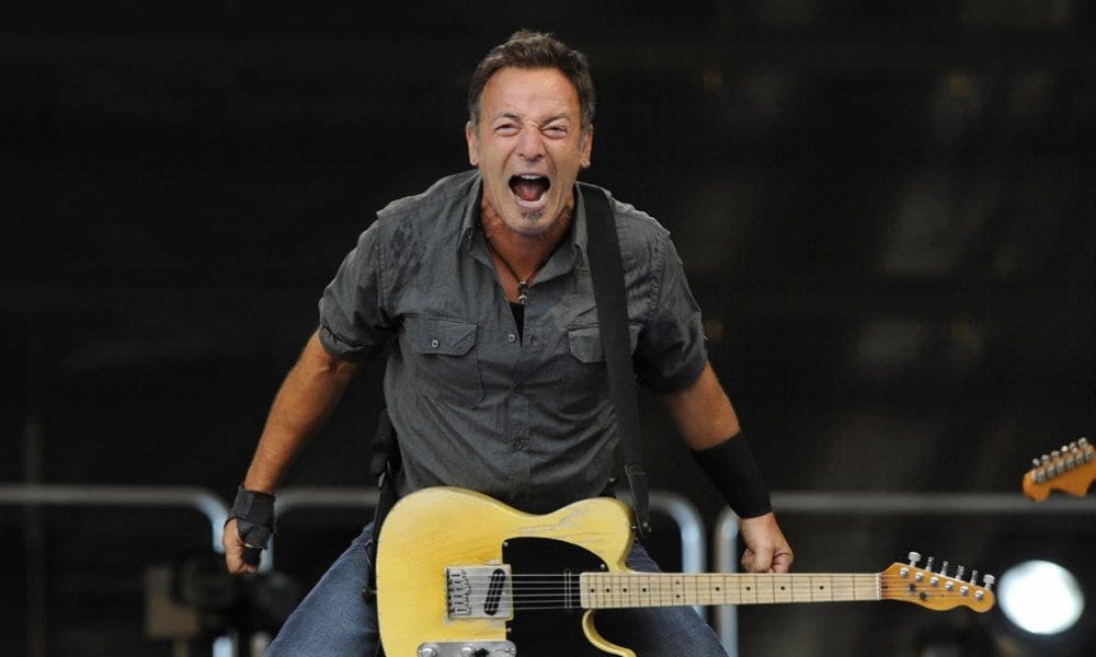 Bruce Springsteen: "Suono fino a sfinirmi per non lasciare spazio alla tristezza"