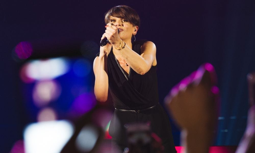 Alessandra Amoroso, sold out al Palalottomatica di Roma [VIDEO]