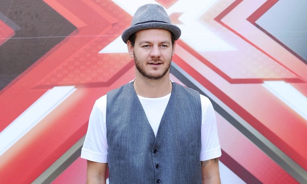 Arisa ubriaca a X Factor? Alessandro Cattelan la difende e tira in ballo Morgan