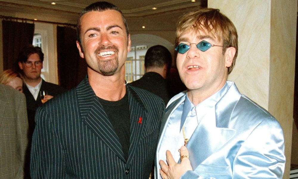 Elton John in lacrime: la dedica a George Michael [VIDEO]