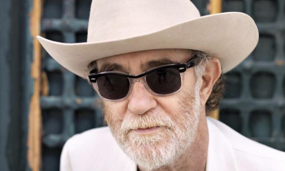De Gregori presenta "Sotto il vulcano": "Registrato a mia insaputa. Ora mi fermo"