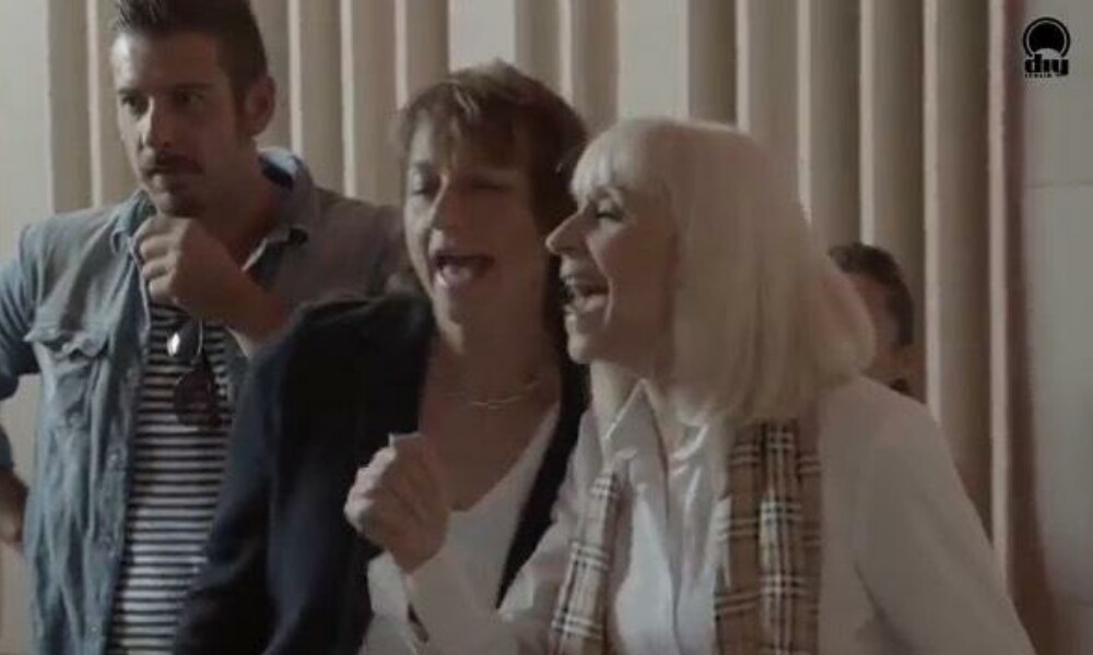 Sanremo, Francesco Gabbani in studio con Raffaella Carrà e Gianna Nannini [VIDEO]