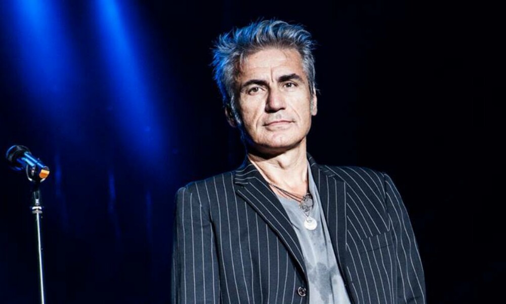 Ligabue sta ancora male, rinviati i concerti a Trieste: info biglietti