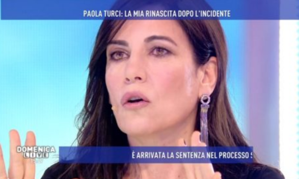 Paola Turci confessione shock: "per due anni mi sono usciti vetri dalla faccia" [VIDEO]