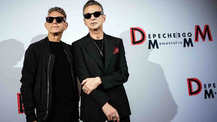 Depeche Mode 230324 Velvetmusic