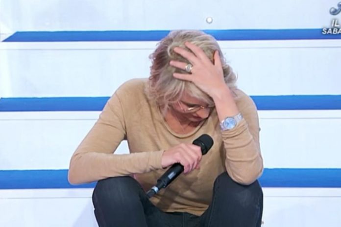 Maria De Filippi Maria De Filippi, imbarazzo a Uomini e Donne