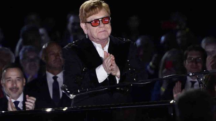 Elton John Velvetmusic 230412