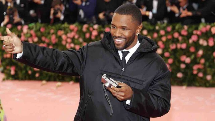 Frank Ocean Velvetmusic 230422