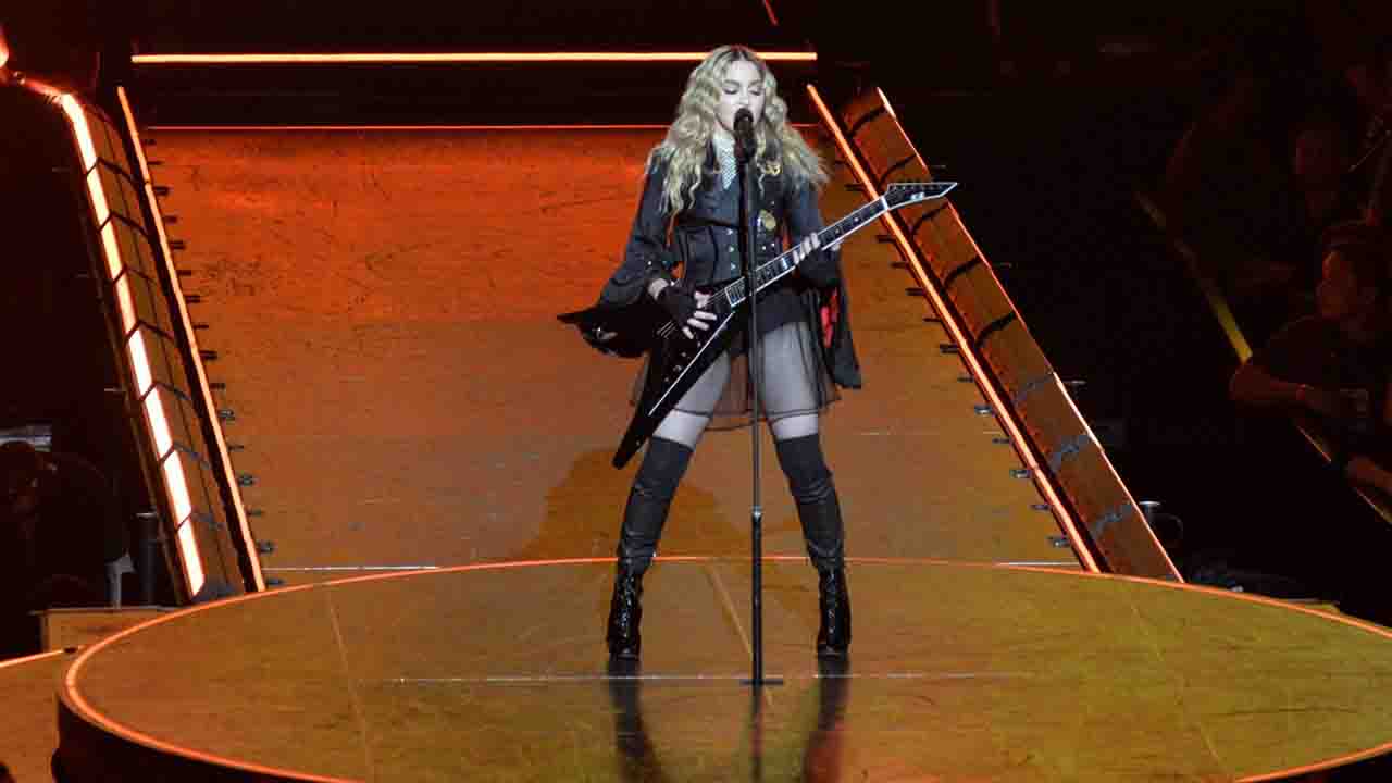 Madonna Velvetmusic 230404