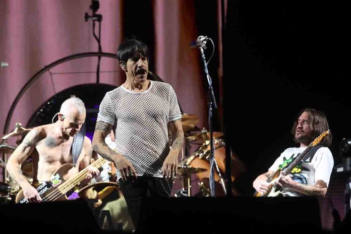 Red Hot Chili Peppers I Red Hot Chili Peppers nella nuova formazione che ha riportato sul palco Frusciante