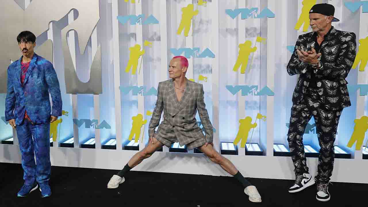 Red Hot Chili Peppers Velvetmusic 230406