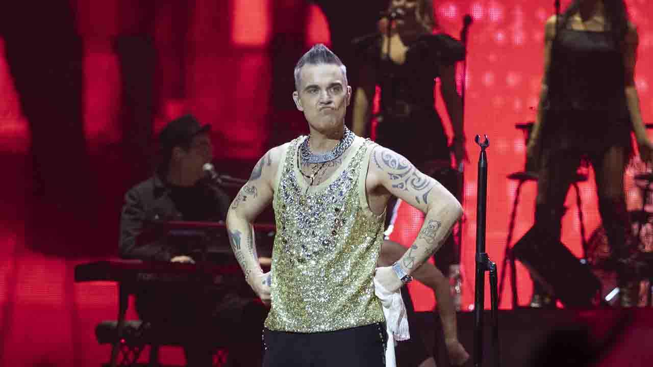 Robbie Williams Velvetmusic 230416
