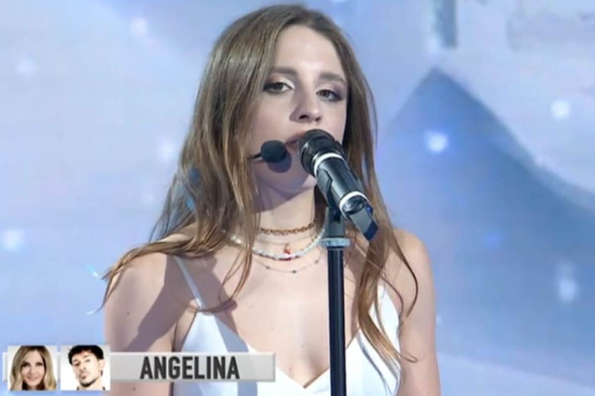 angelina mango amici mamma