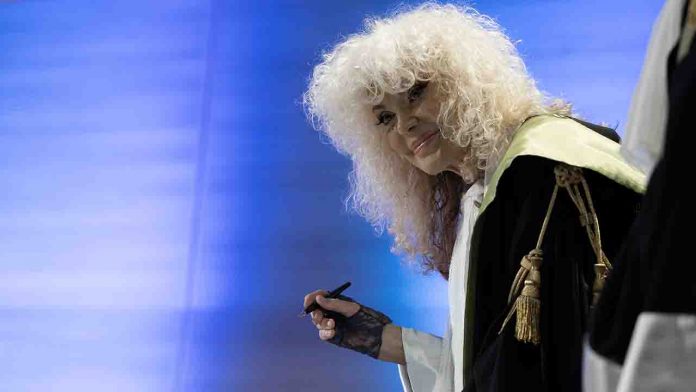 Donatella Rettore Velvetmusic 230505 Donatella Rettore Velvetmusic 230505