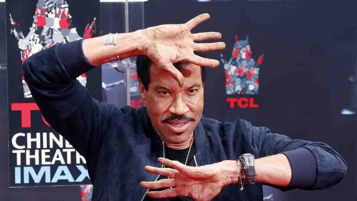 Lionel Richie Velvetmusic 230508