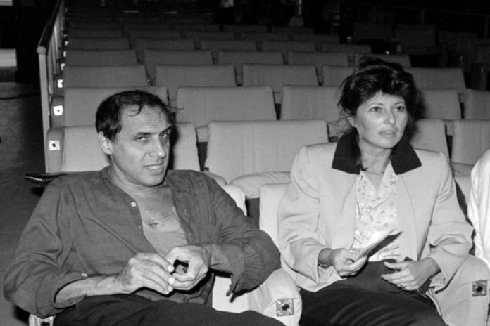 celentano e claudia mori Celentano ha partecipato 5 volte al Festival di Sanremo e ogni volta ha dato spettacolo.