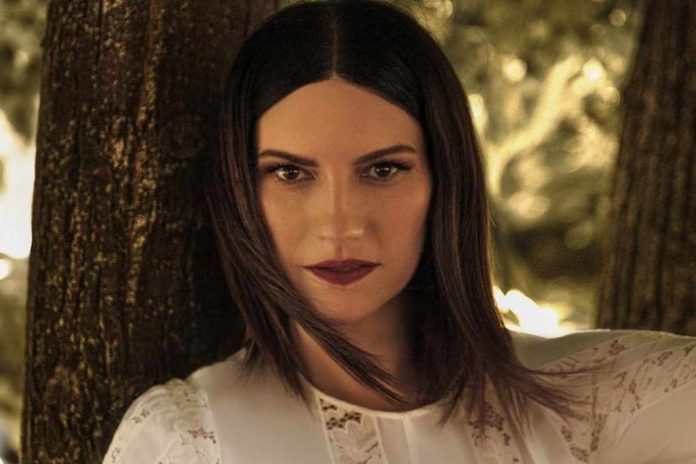 laura pausini Laura Pausini famiglia