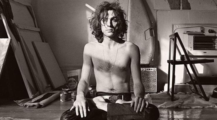 Syd Barrett ha avuto molta influenza sulla produzione dei Pink Floyd nonostante il suo precoce allontanamento dalla band.