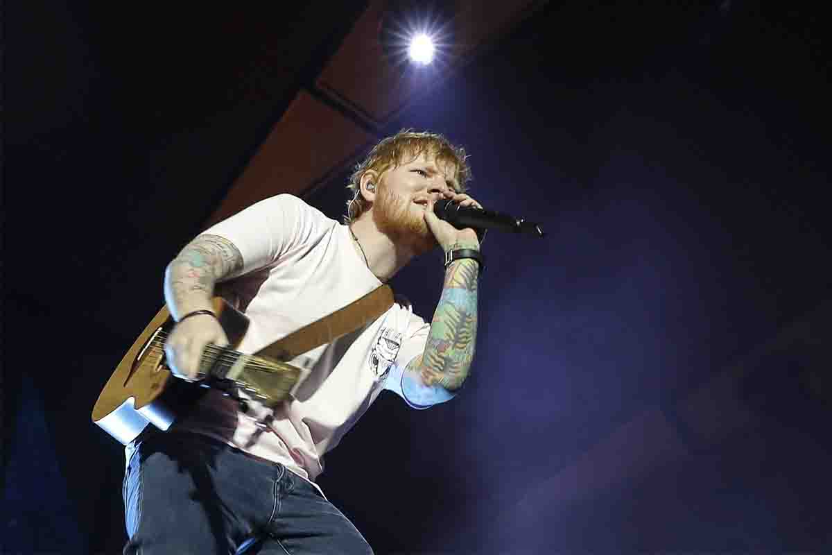 Ed Sheeran 400 milioni di dollari di incasso per il suo tour