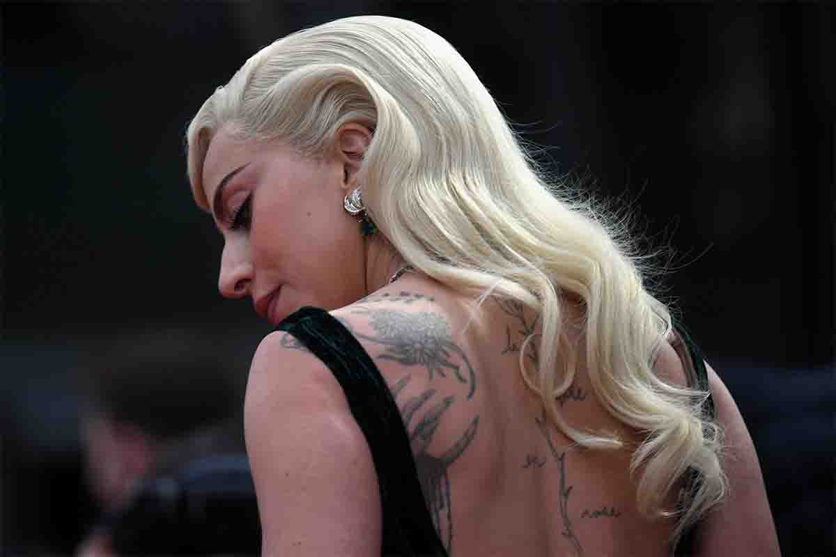 Lady Gaga lancerà un documentario del suo ultimo tour