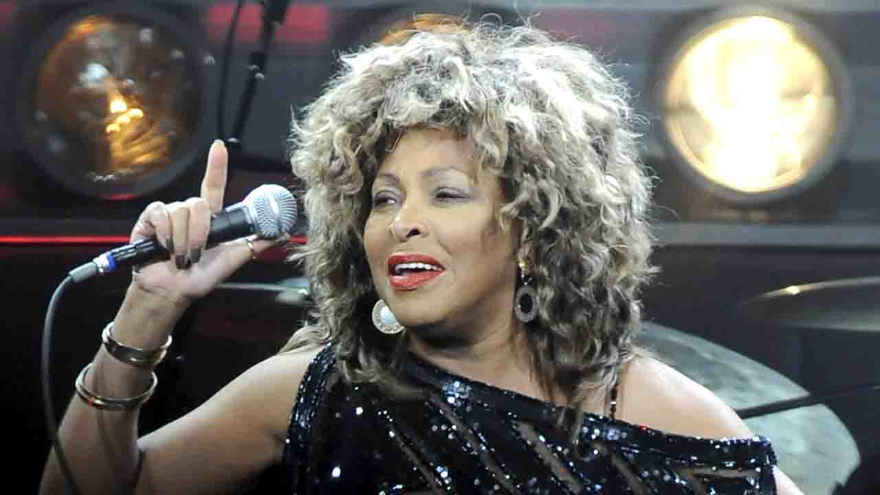 Tina Turner VelvetMusic 230603
