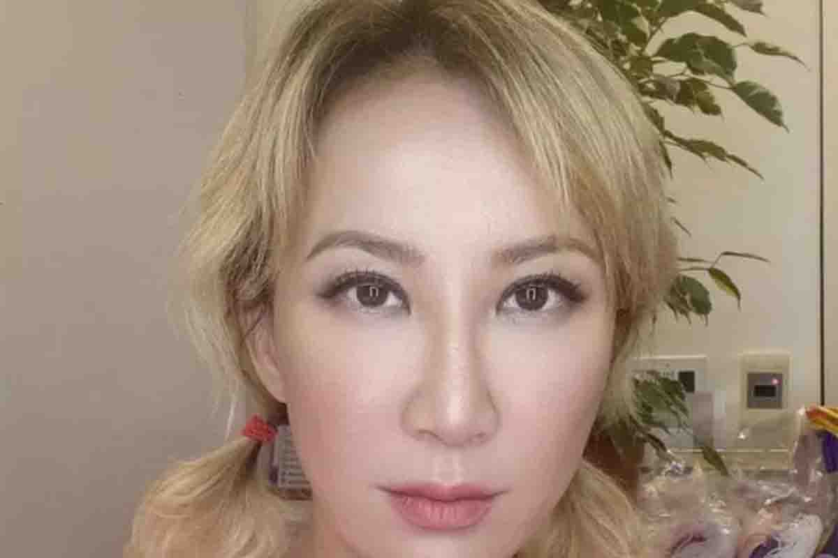 Coco Lee in una recente foto social, quando già non stava bene