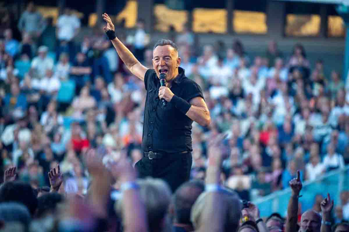 Springsteen nel corso del suo concerto ad Hyde Park