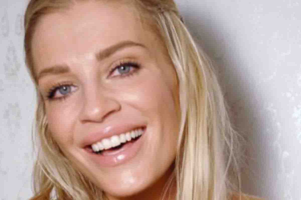 Camela Leierth Segura, la cantautrice scomparsa