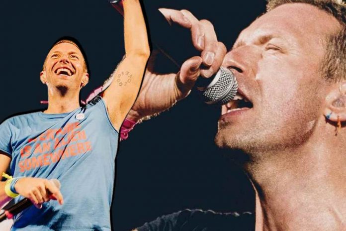 Coldplay Chris Martin fan sul palco