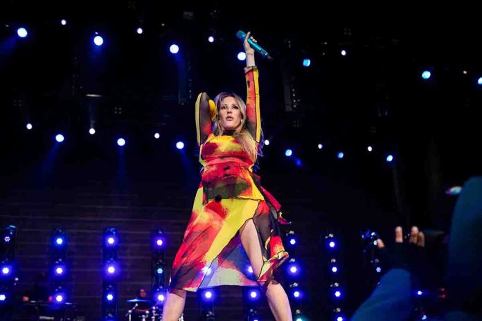 Ellie Goulding sul palco, a novembre sarà in concerto a Milano