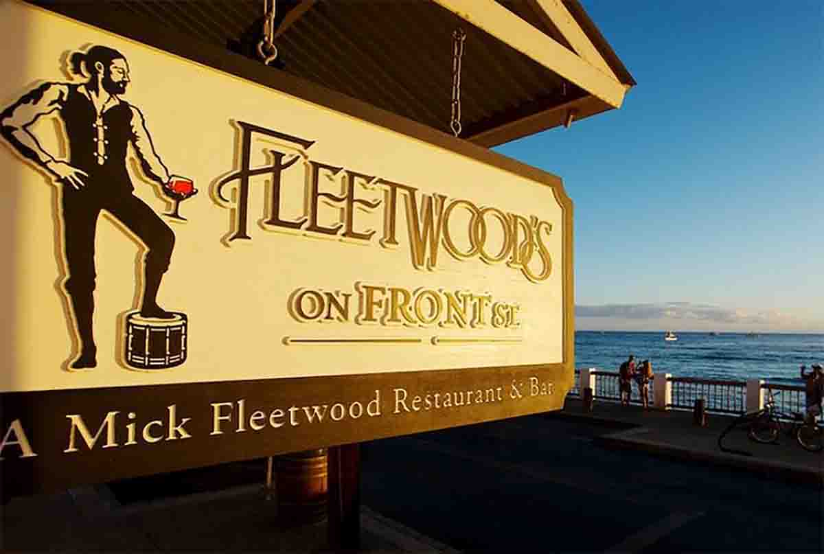 Il ristorante di Mick Fleetwood, raso al suolo in un devastante incendio