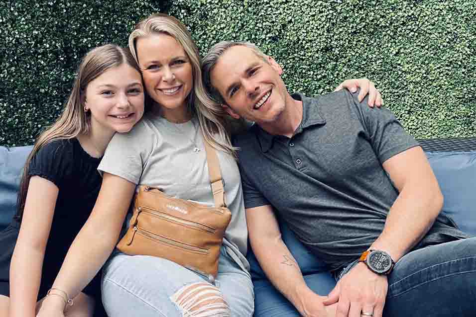 A destra Granger Smith con la moglie Amber e la figlia London