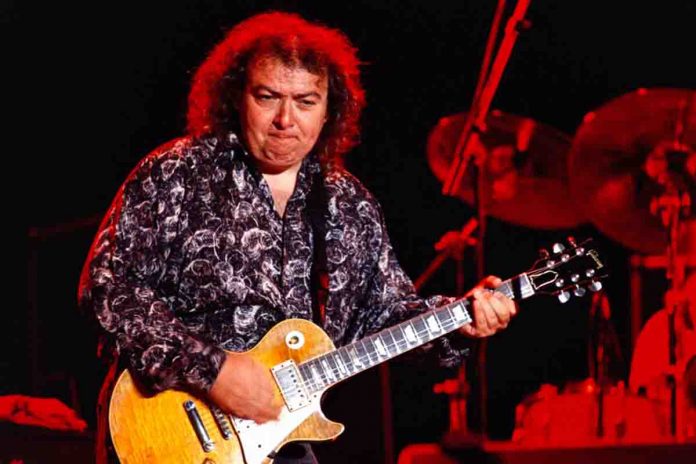 Bernie Marsden, Whitesnake Marsden ha scritto e suonato blues ad altissimo livello: aveva 72 anni