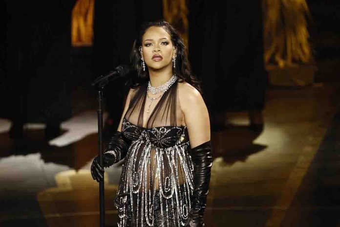 Rihanna in una foto durante la serata degli Academy Awards