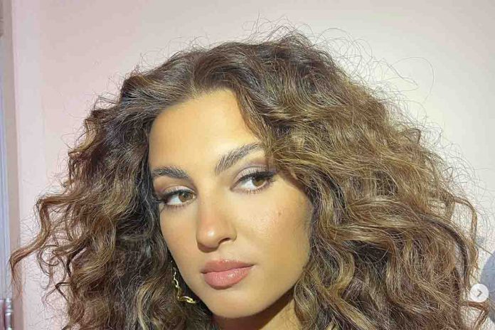 Tori Kelly Tanta paura per le condizioni di salute di Tori Kelly