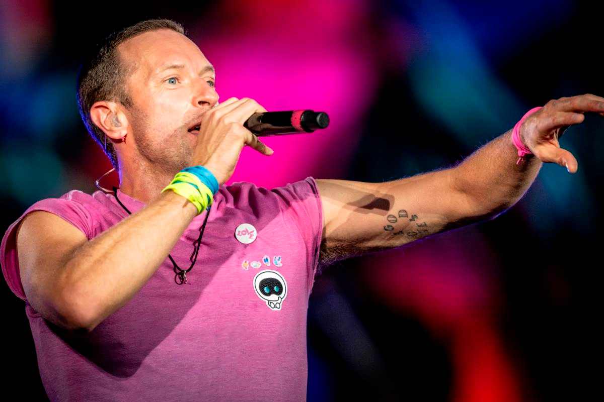 Coldplay, nuova occasione per acquistare i biglietti per i concerti del 2024