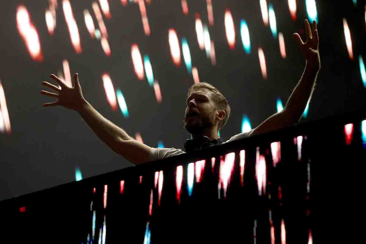Il DJ scozzese Calvin Harris, grande assente a Firenze