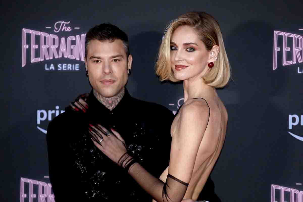 Fedez e Chiara Ferragni durante il photocall di presentazione della trasmissione televisiva "The Ferragnez"