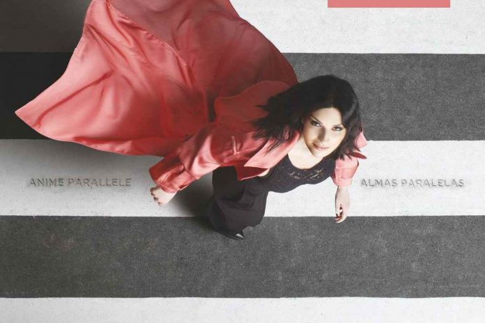 Laura Pausini copertina nuovo disco Nuovo album di Laura Pausini