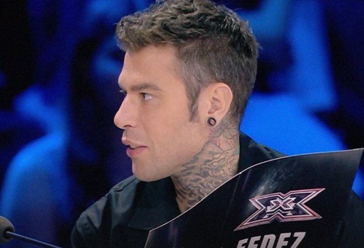 Neanche Vittoria e Leone guardano Fedez a X-Factor, il video è virale